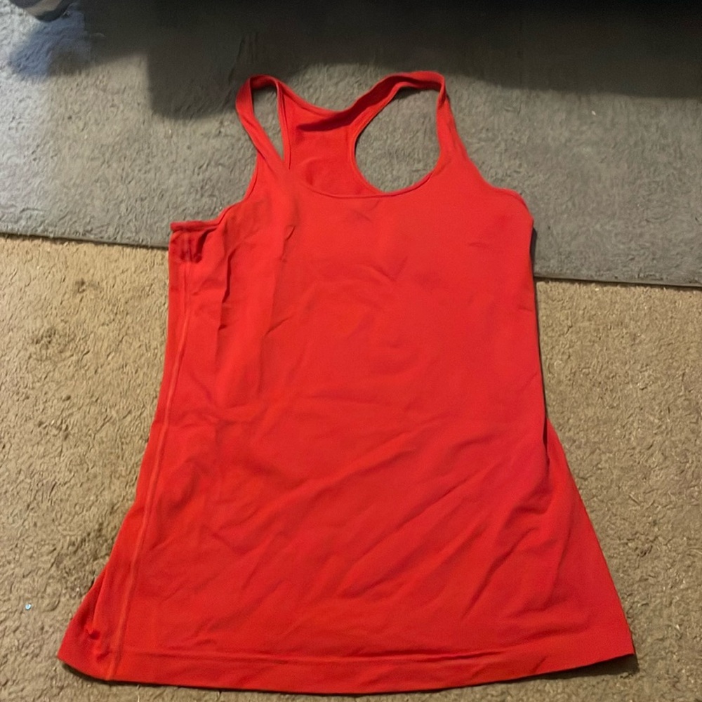 Lululemon tank top size 6